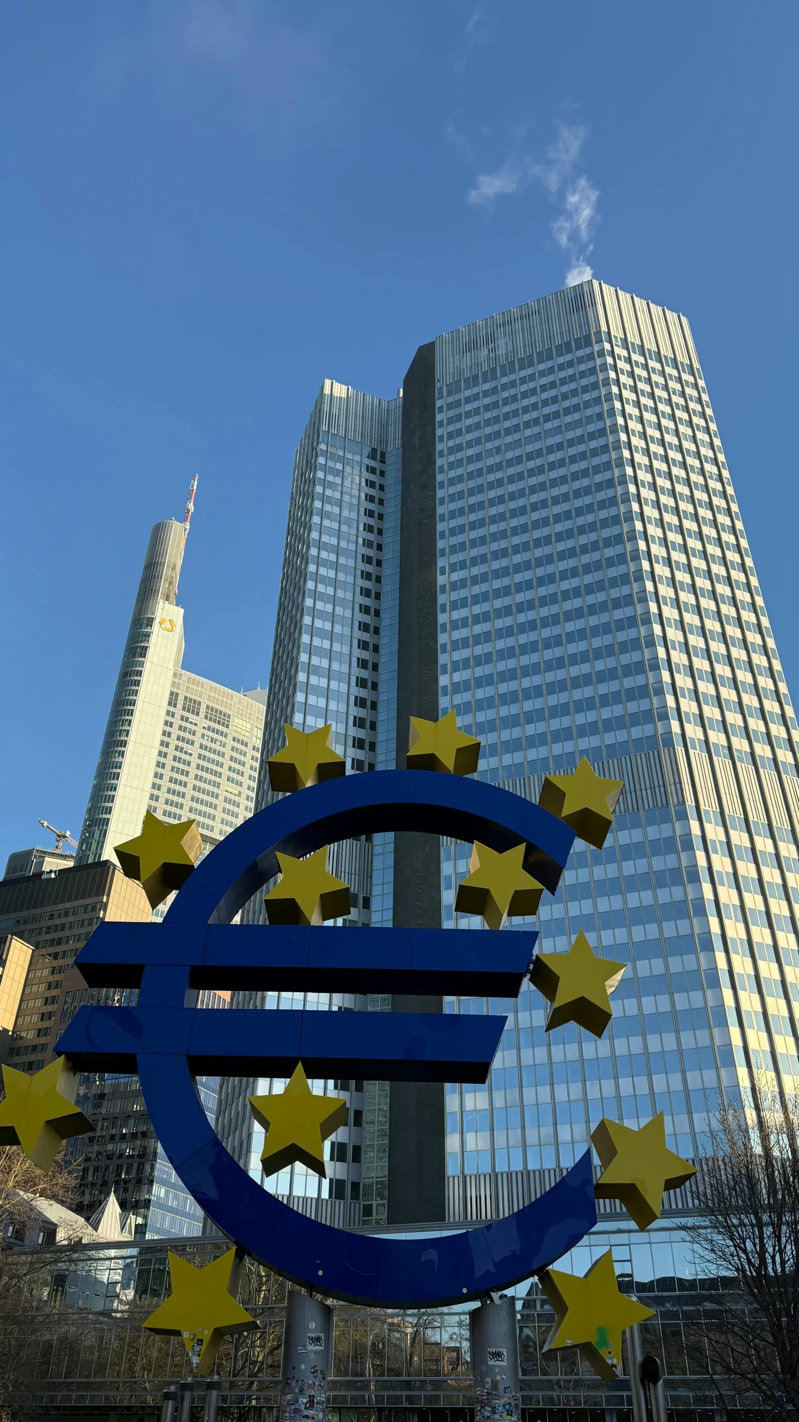 Euro kuru Avrupa Merkez Bankası ECB binası Frankfurt 2026